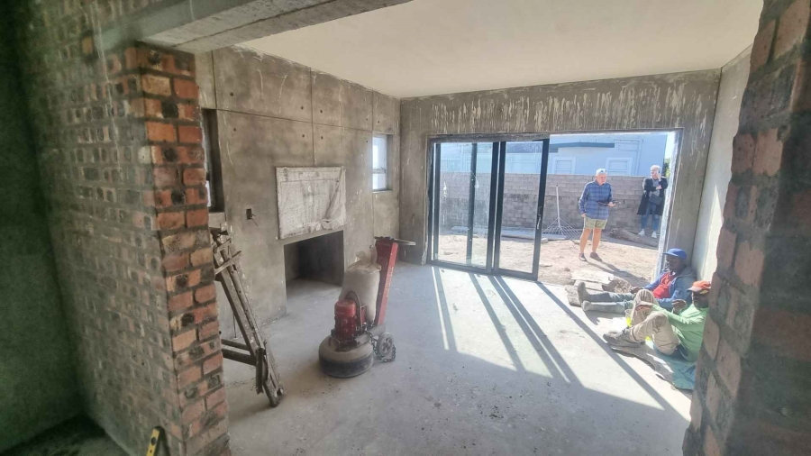 4 Bedroom Property for Sale in Yzerfontein Western Cape